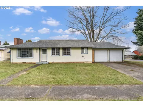 15835 NE Schuyler St, Portland, OR 97230