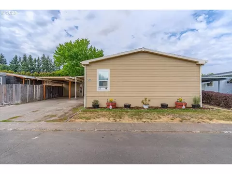 277 Edwards Rd S #133, Monmouth, OR 97361