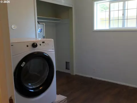 Other - 1805 Hemlock St, Eugene, OR 97404 photo 2 of 7