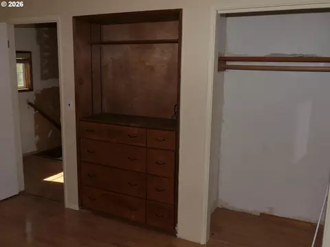 Bedroom - 1805 Hemlock St, Eugene, OR 97404 photo 3 of 6