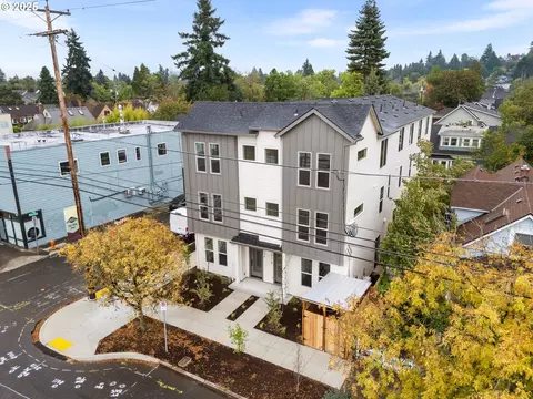 7190 NE Glisan St, Portland, OR 97213