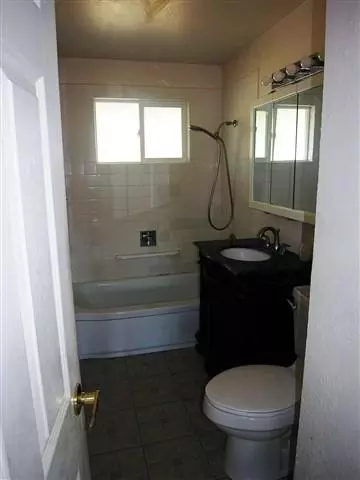 10335 Wright, Klamath Falls, OR 97603 photo 5