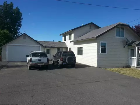 518 E 1st, Merrill, OR 97633 photo 1