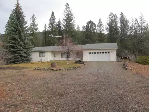 437 E Day School, Chiloquin, OR 97624 photo 1