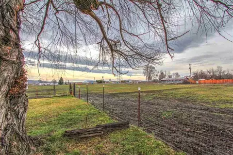 617 E Front, Merrill, OR 97633 photo 18