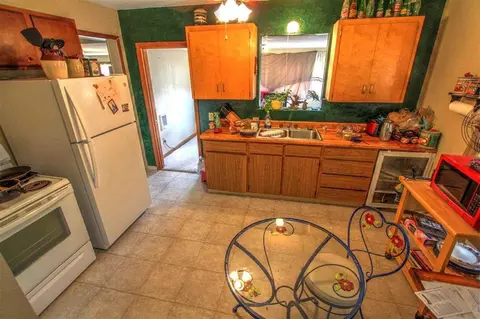 617 E Front, Merrill, OR 97633 photo 7