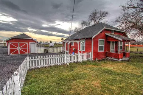 617 E Front, Merrill, OR 97633 photo 1