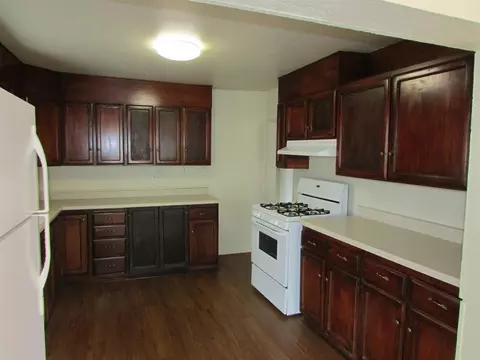 1726 Wall, Klamath Falls, OR 97601 photo 5