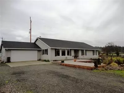 235 Rogue River Dr, Eagle Point, OR 97524 photo 12