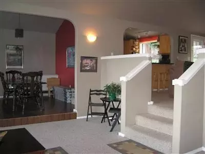 213 Ray St, Phoenix, OR 97535 photo 2