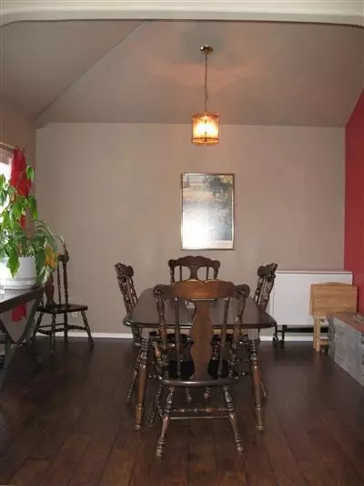 213 Ray St, Phoenix, OR 97535 photo 3