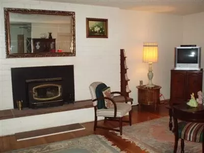1376 Camp Baker Rd, Phoenix, OR 97535 photo 3