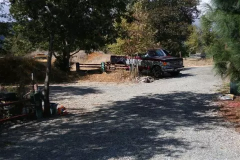 2609 Cedar Flat Rd, Williams, OR 97544 photo 2