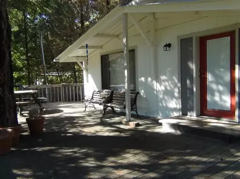 372 Tenney Dr, Rogue River, OR 97537 photo 3