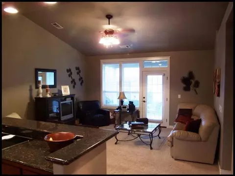 173 Alta Ln, Central Point, OR 97502 photo 9