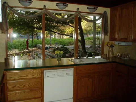 11396 Michael Rd, Central Point, OR 97502 photo 8