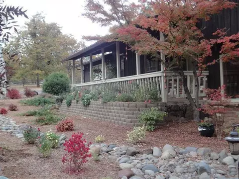 11396 Michael Rd, Central Point, OR 97502 photo 1