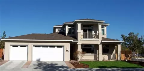 629 Arrowhead Trl, Eagle Point, OR 97524 photo 1