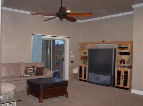 629 Arrowhead Trl, Eagle Point, OR 97524 photo 3