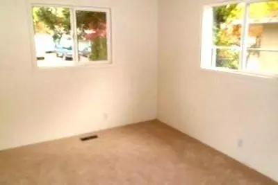 735 S Fifth St, Central Point, OR 97502 photo 8