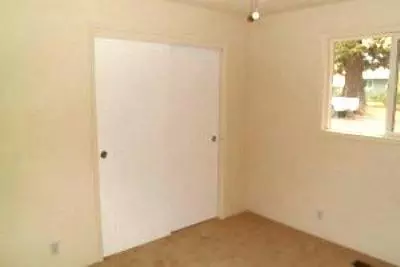735 S Fifth St, Central Point, OR 97502 photo 7