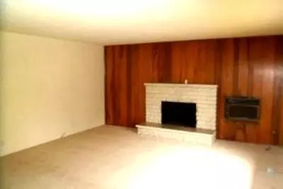 735 S Fifth St, Central Point, OR 97502 photo 3