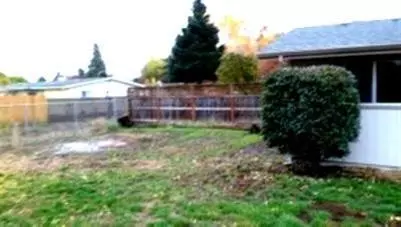735 S Fifth St, Central Point, OR 97502 photo 11