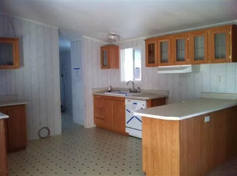 323 Bradley Way, Eagle Point, OR 97524 photo 2