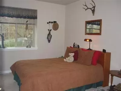 5670 Upper River Rd, Grants Pass, OR 97526 photo 14
