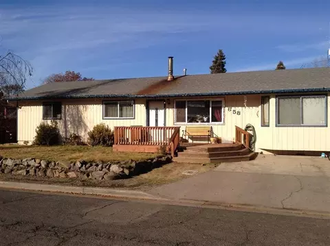 658 Talbot St, Eagle Point, OR 97524 photo 1
