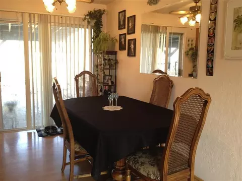 658 Talbot St, Eagle Point, OR 97524 photo 3