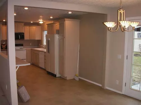 424 E Gregory Rd, Central Point, OR 97502 photo 5