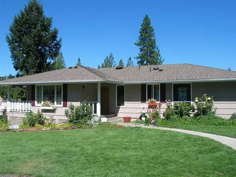 554 Pyle Dr, Grants Pass, OR 97527 photo 1
