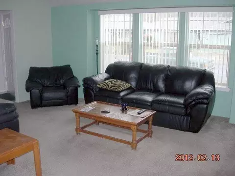 657 Karic Way, Eagle Point, OR 97524 photo 2