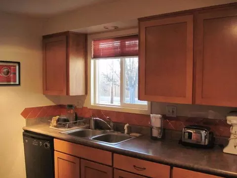 106 Elm St, Phoenix, OR 97535 photo 3