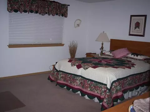 90 Christa Ln, Eagle Point, OR 97524 photo 8