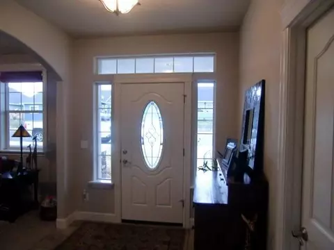 630 Barton, Eagle Point, OR 97524 photo 7