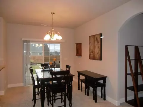 630 Barton, Eagle Point, OR 97524 photo 10