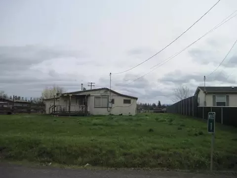 5432 Upton Rd, Central Point, OR 97502 photo 5
