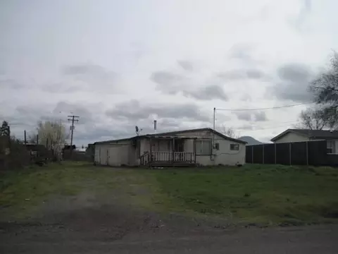 5432 Upton Rd, Central Point, OR 97502 photo 4