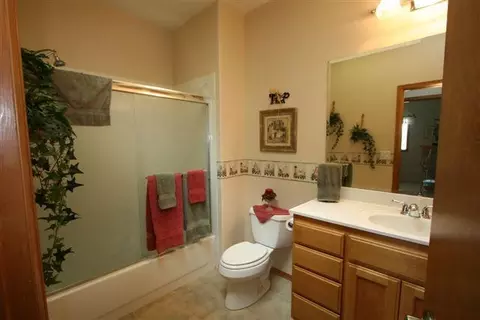 157 Orchardview Ave, Central Point, OR 97502 photo 11