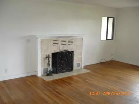 2624 Eric Ave, Central Point, OR 97502 photo 3
