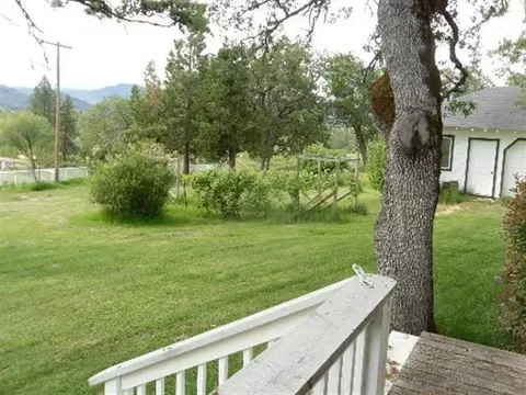 15644 Hwy 62, Eagle Point, OR 97524 photo 10