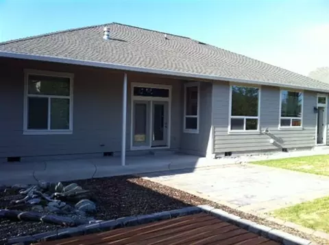 137 Bellerive Dr, Eagle Point, OR 97524 photo 17