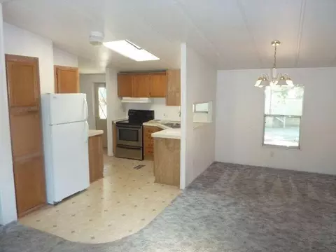 515 Meadow Ln, Eagle Point, OR 97524 photo 9