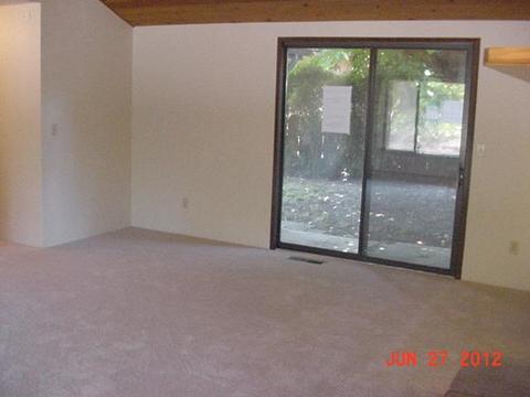 3690 Hilsinger Rd, Phoenix, OR 97535 photo 2