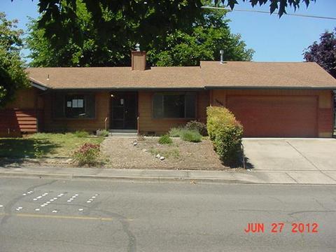 3690 Hilsinger Rd, Phoenix, OR 97535 photo 1