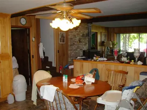 6866 Pinehurst St, Central Point, OR 97502 photo 4