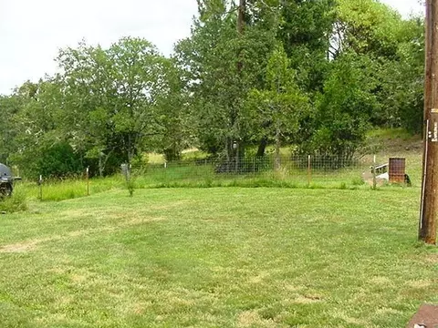 2300 Obenchain Rd, Butte Falls, OR 97522 photo 3