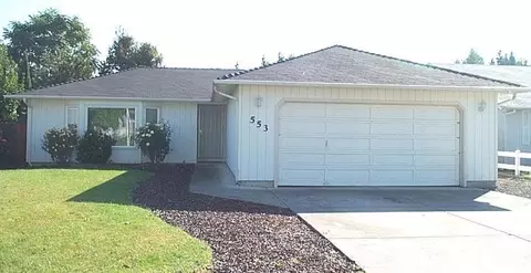 553 Daniel St, Central Point, OR 97502 photo 1